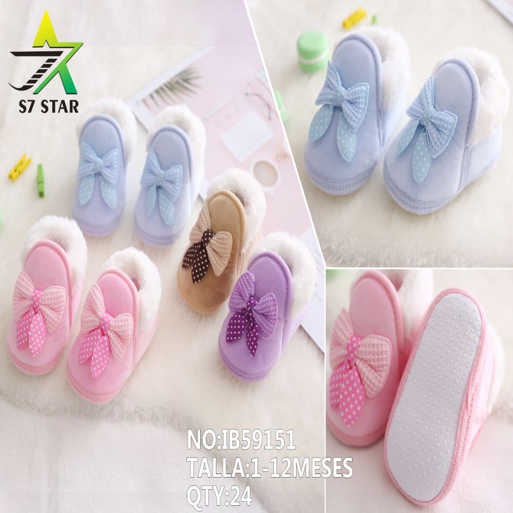 Baby shoes C / bow